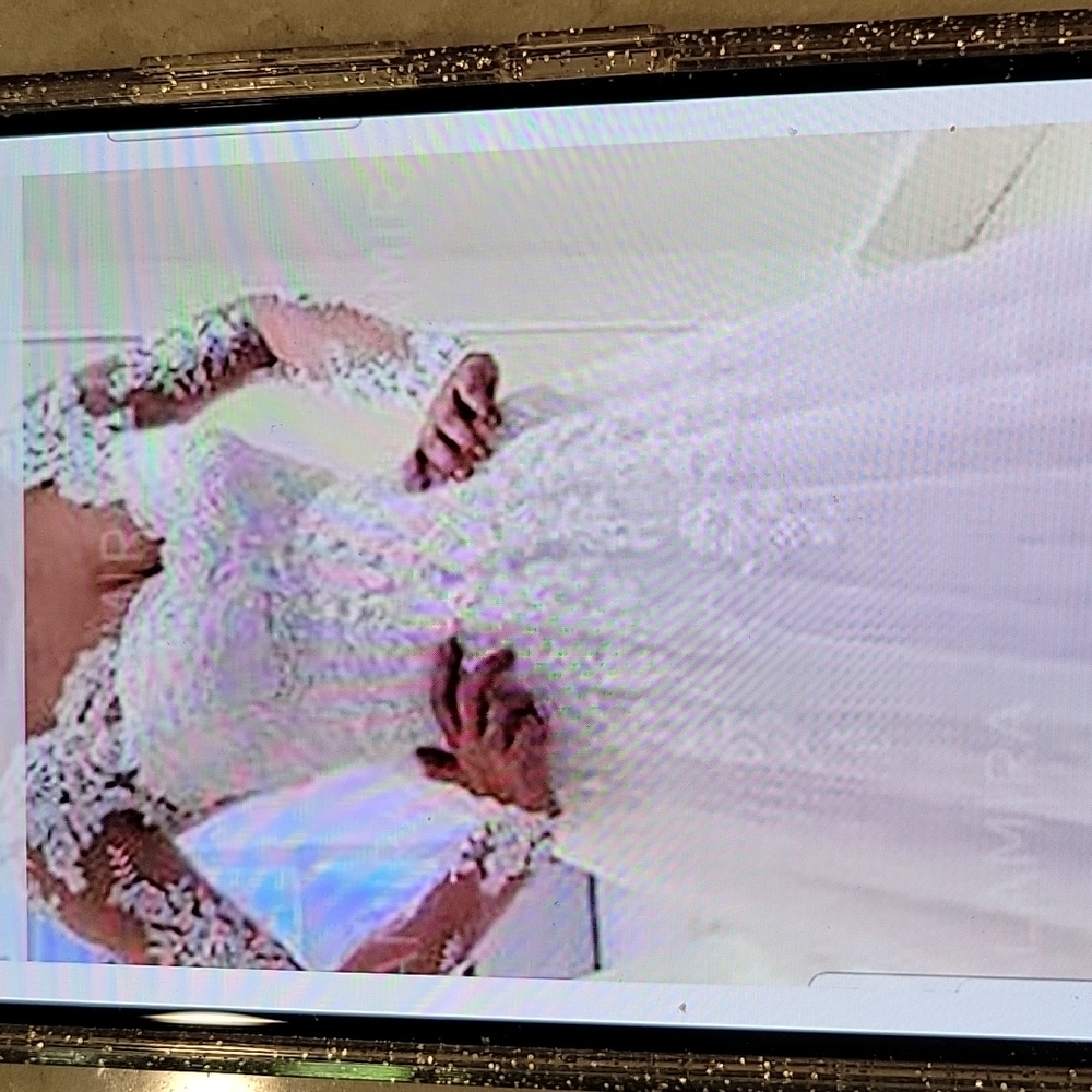 Wedding gown